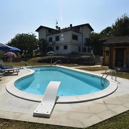 Bed & Breakfast Cascina Rosa Camilla 4*
