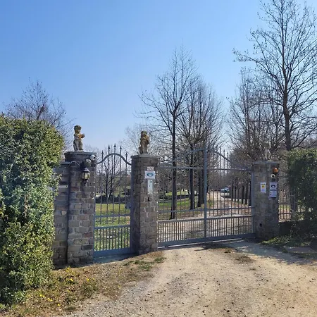 Cascina Rosa Camilla 4*