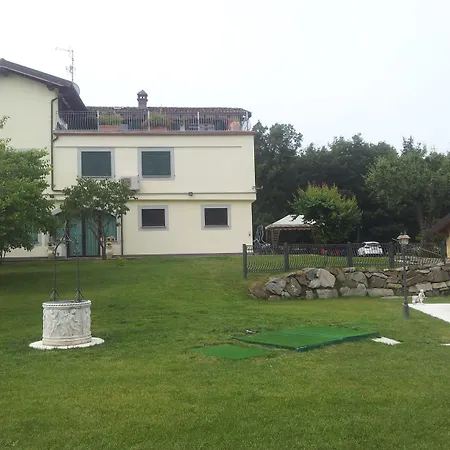 Cascina Rosa Camilla Bed and Breakfast