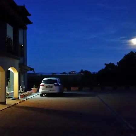 Bed and Breakfast Cascina Rosa Camilla 4*