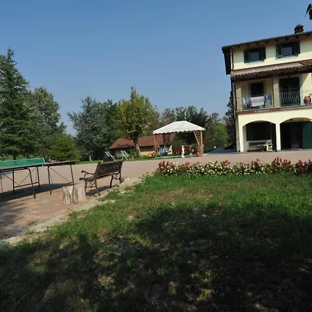 Cascina Rosa Camilla 4*