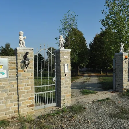 Bed & Breakfast Cascina Rosa Camilla Carpeneto