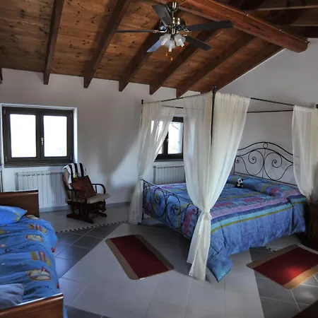 Bed and Breakfast Cascina Rosa Camilla