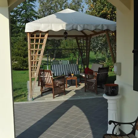 Cascina Rosa Camilla 4* Carpeneto