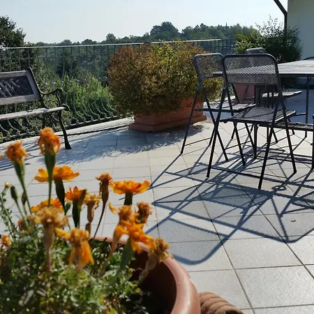 Frühstückspension Cascina Rosa Camilla 4*
