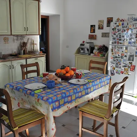 Cascina Rosa Camilla 4*