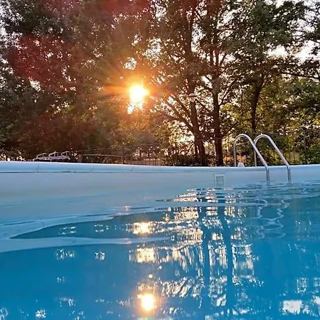 Frühstückspension Cascina Rosa Camilla 4*