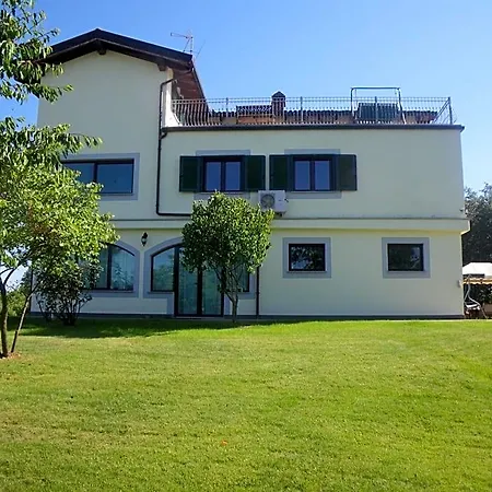 Cascina Rosa Camilla 4*
