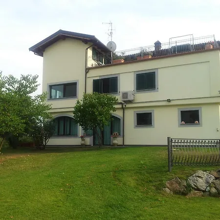 Cascina Rosa Camilla Carpeneto