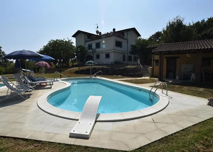 Bed and Breakfast Cascina Rosa Camilla 4*