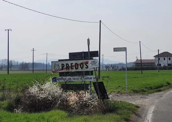 Cascina Rosa Camilla Bed and Breakfast Carpeneto