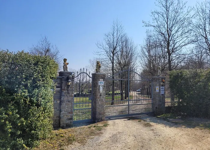 Cascina Rosa Camilla 4*