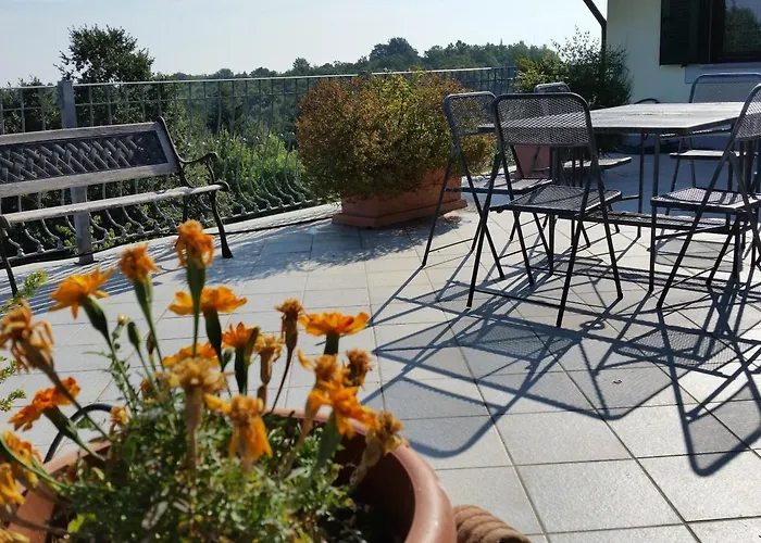 Bed and Breakfast Cascina Rosa Camilla 4*
